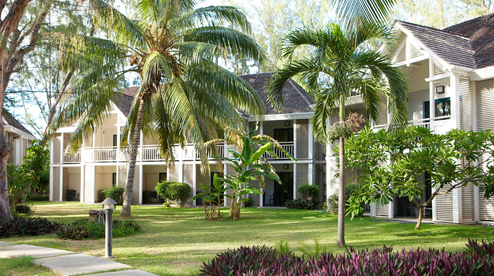 Het enige 5-sterren strandhotel van La Réunion aan de prachtige westkust LUX* Saint Gilles